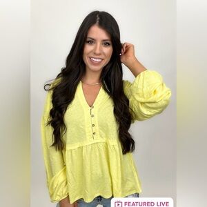 NWOT ADORA YELLOW BABYDOLL CUT